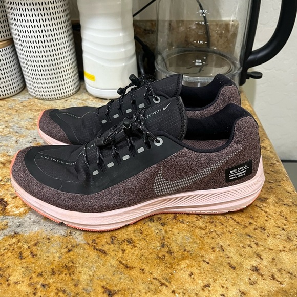 Nike Air Zoom Winflo 5 size 9 - Picture 9 of 9